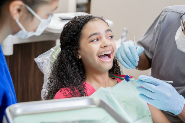 Best Emergency Dental Extractions in Bayview, CA